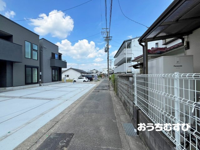 守山区西島町015⑤(全5棟)の前面道路含む現地写真