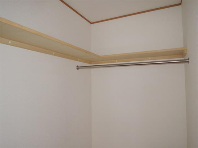 川崎市多摩区生田１丁目のアパートの収納