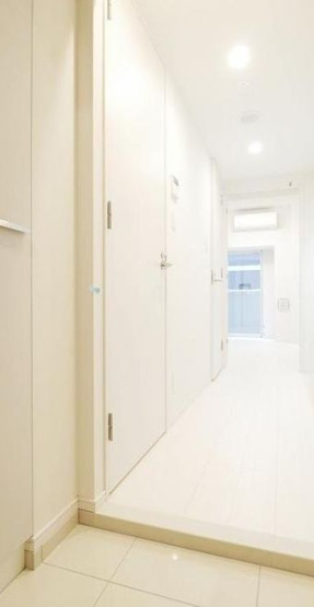 【玄関】プレミアムキューブＧ市谷甲良町