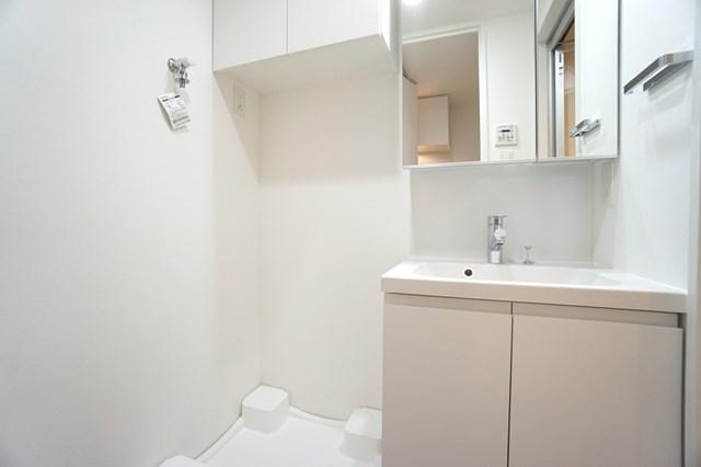 ＳＹＦＯＲＭＥ西小山の独立洗面台