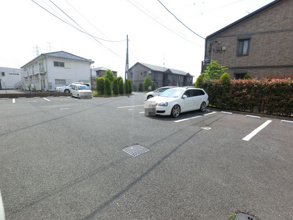 【駐車場】