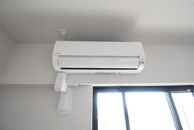 RJRプレシア大橋駅前の設備|エアコン１台、ＴＶモニター付インターホン、給湯設備、
設備充実しております。