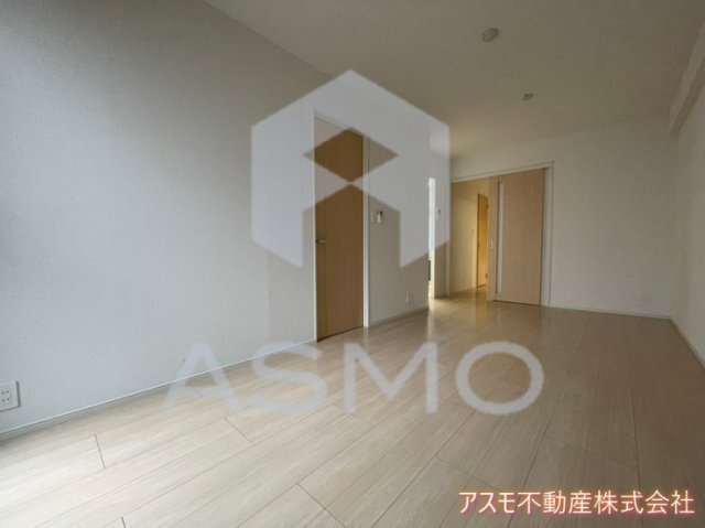【居間・リビング】 | ウェスト宮ノ下 | 同マンション別部屋　参考写真