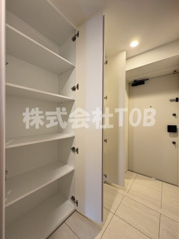 【収納】 | アークマーク千歳船橋 | 玄関ホール　収納