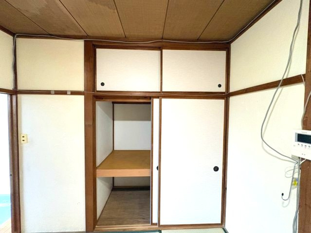 山中田アパートの収納