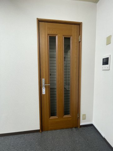 日本プロパティビルの内装