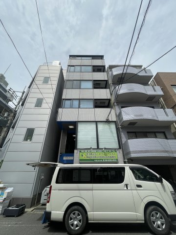 日本プロパティビルの外観