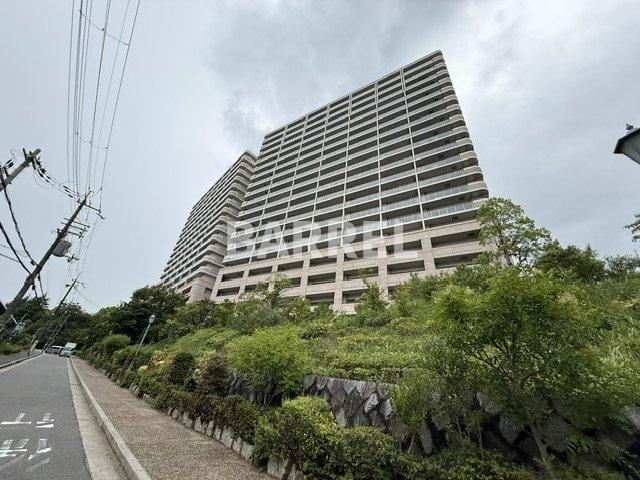 リバーガーデン千里中央あかり絵のみちC棟
