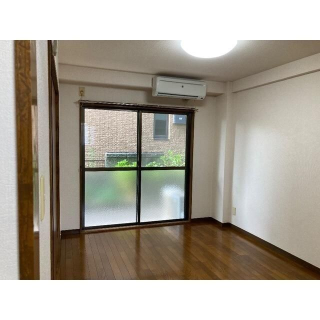 マルタカマンションの居間・リビング