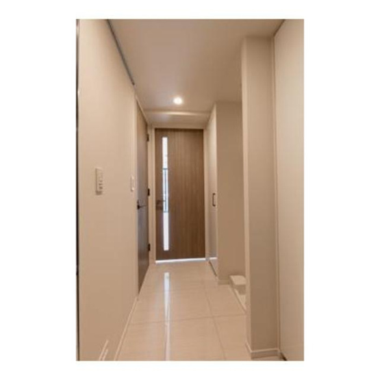 【玄関】 | パークアクシス赤坂見附 | ※写真は同タイプ住戸です。