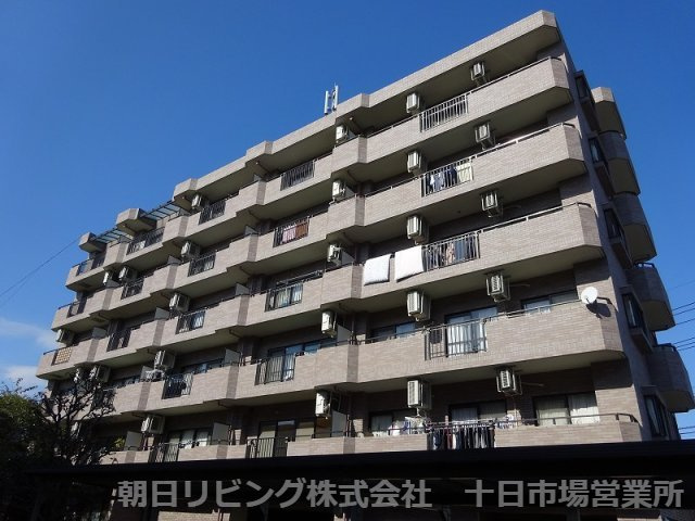 横浜市緑区三保町のマンションの画像