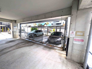 【駐車場】 | エスリード高槻 | ■敷地内に平面駐車場と機械式駐車場あります。