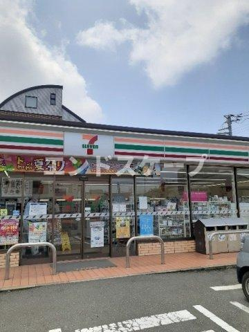 パークタウンＣの周辺|セブンイレブン伊勢崎下植木店まで290m
高崎、前橋のお部屋探しはエンドスケープまで！お客様の理想お聞かせ下さい♪
