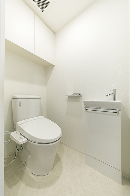 ライオンズフォーシア築地ステーションのトイレ|※写真は同タイプ住戸です。