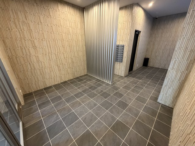 【エントランス】Alivis神戸駅前