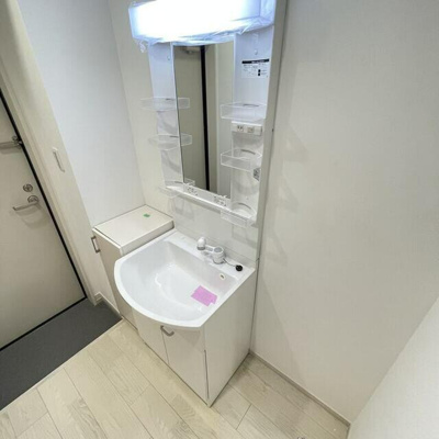 【洗面所】 | ＭＥＬＤＩＡ六角橋１丁目 | 別のお部屋の参考写真です