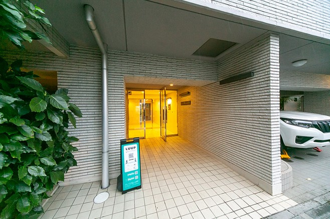 【エントランス】