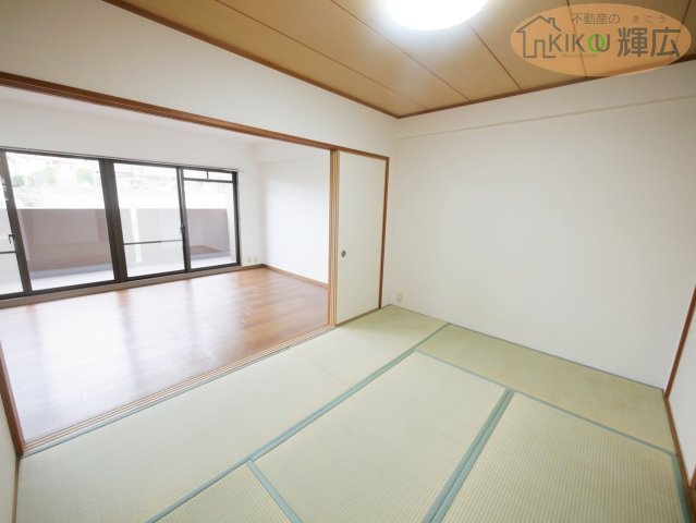 サンシティ明石江井ヶ島南　 1階の和室