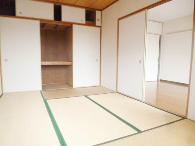 カーサ鹿手Ⅱの和室