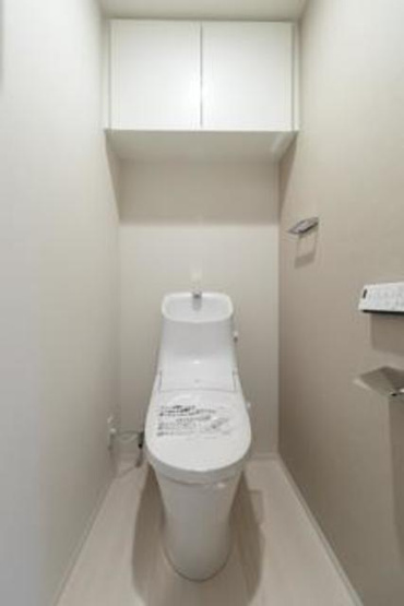 【トイレ】 | ケルスコート笹塚 | ※写真は同タイプ住戸です。