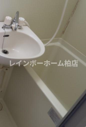 特典：仲介手数料が無料です!!の浴室|日々の疲れを癒すお風呂付です