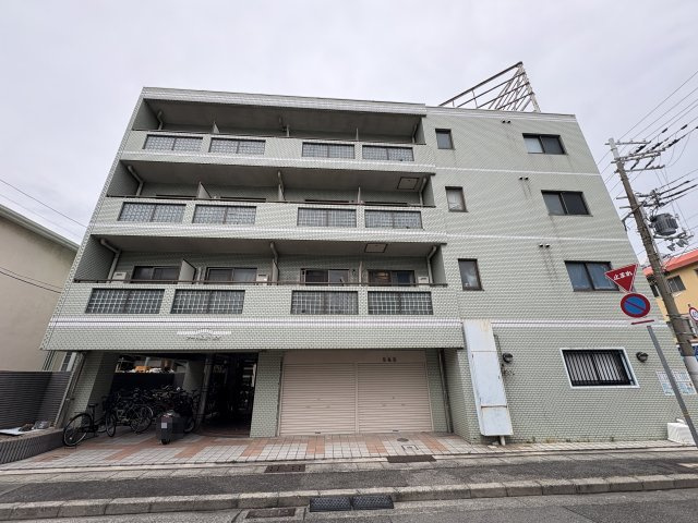 アート永和青木の外観
