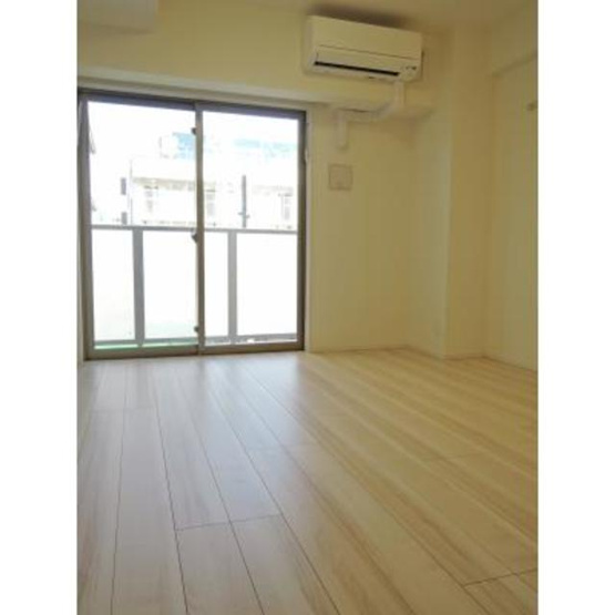 【居間・リビング】 | ＫＤＸレジデンス桜上水 | ※写真は同タイプ住戸です。