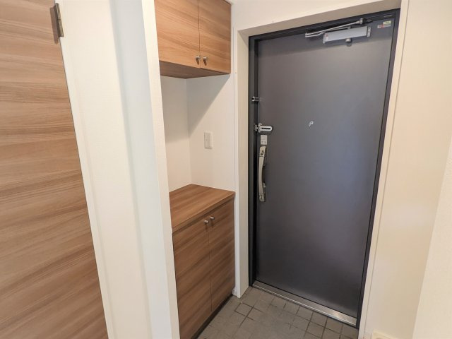 【玄関】 | アソシエール駒沢