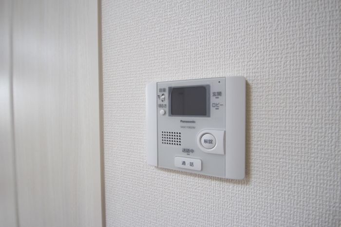 メゾン　エミグラント　A棟