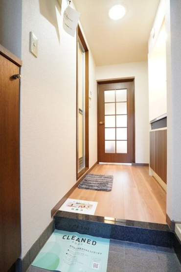 【玄関】 | フェニックス代々木上原 | ※家具・小物はイメージです