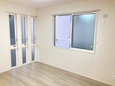【洋室】 | コエドラーパ | 別のお部屋の写真です