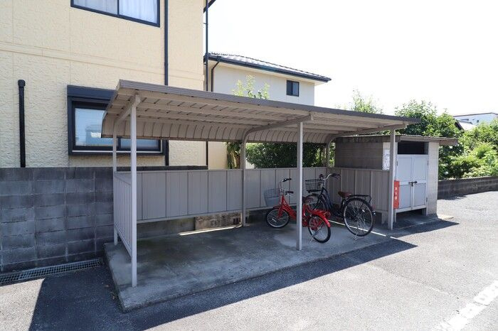 シャンテＫＵＲＯＺＵＭＩ