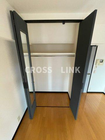 【収納】 | ピュアドームエクセル博多 | 同マンション別号室の画像です