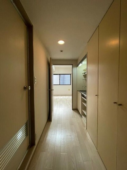 【玄関】 | 白楽六恵館