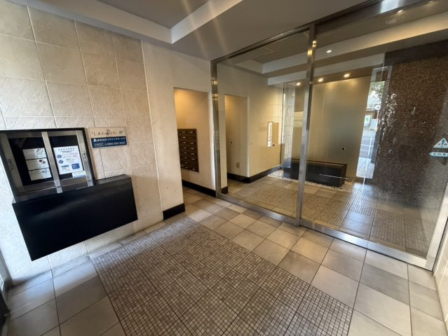 レクシオ所沢のエントランス