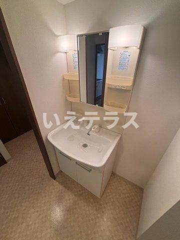 サンクラッソ三ノ宮加納町の洗面所