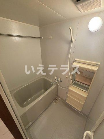 サンクラッソ三ノ宮加納町の浴室