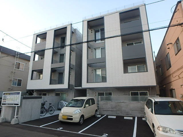 ＣＡＳＴＥＬＬＯ　ＤＥＬ　ＳＯＬＥ：カステロデルソーレ
