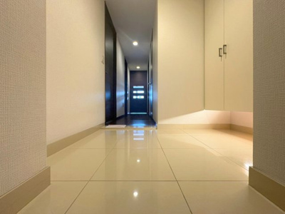 【玄関】 | ジークレフ千里中央パークグレイス
