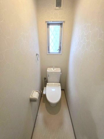 松ノ浜町戸建のトイレ|シンプルで使いやすいトイレです