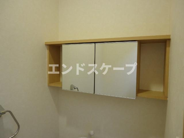 ロコタウンの収納|トイレ収納
高崎、前橋のお部屋探しはエンドスケープまで！お客様の理想お聞かせ下さい♪
