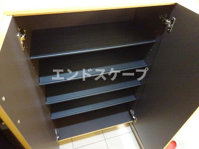 ロコタウンの収納|下駄箱
高崎、前橋のお部屋探しはエンドスケープまで！お客様の理想お聞かせ下さい♪