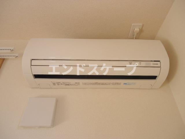 ロコタウンの設備|エアコン
高崎、前橋のお部屋探しはエンドスケープまで！お客様の理想お聞かせ下さい♪