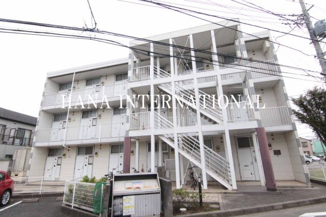 レオパレスヴィラ・スペランツァの外観