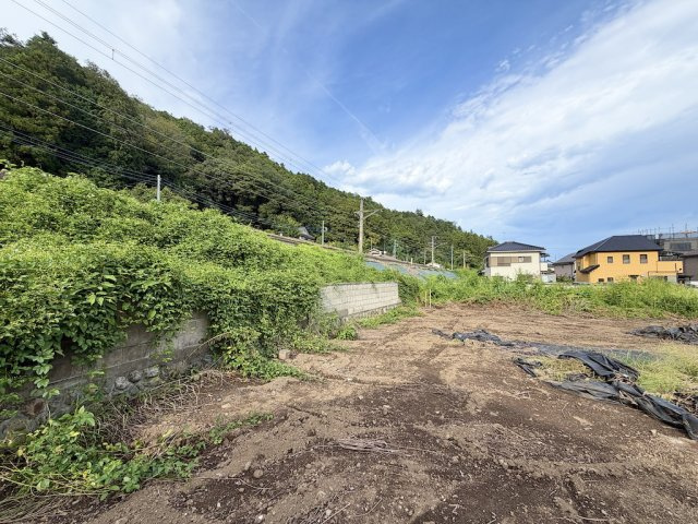 青梅市裏宿町2期の外観|未造成の状態です。完成は12月の予定です。