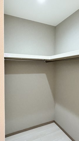 TRIOVE大牟田駅前の収納|※同型物件参考写真（床：ネオホワイト）