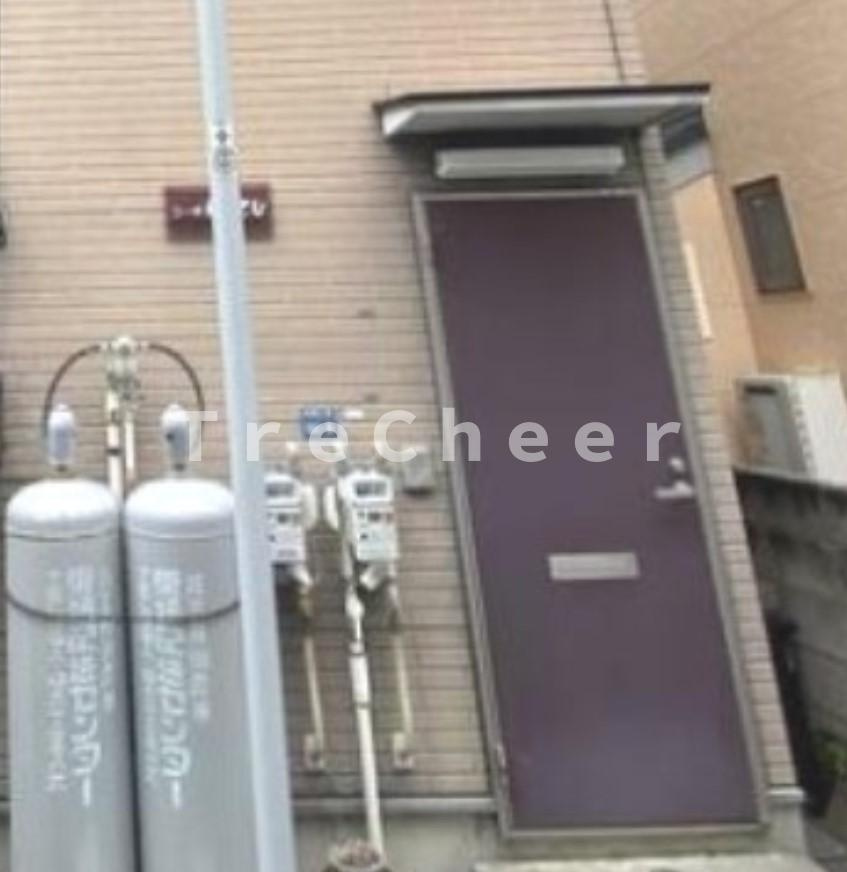 コーポKAZUのエントランス