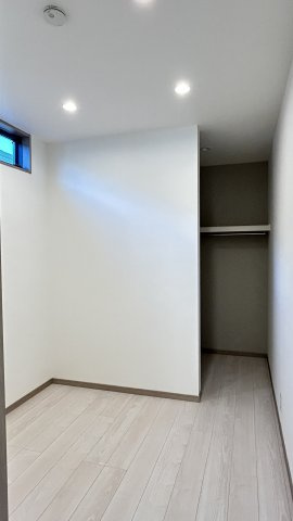 TRIOVE大牟田駅前の洋室|※同型物件参考写真（床：ネオホワイト）