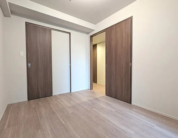 エスリード箕面船場阪大前の居間・リビング