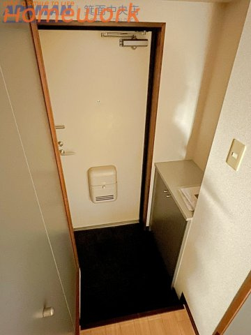 マグノリア箕面の玄関